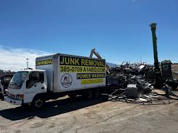 Best Yard Waste Removal  in Middlebush, NJ